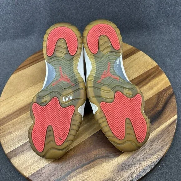 Nike Air Jordan Mens Future Low Athletic Shoes Gray Textured Woven 718948-023 10 - Picture 9 of 12